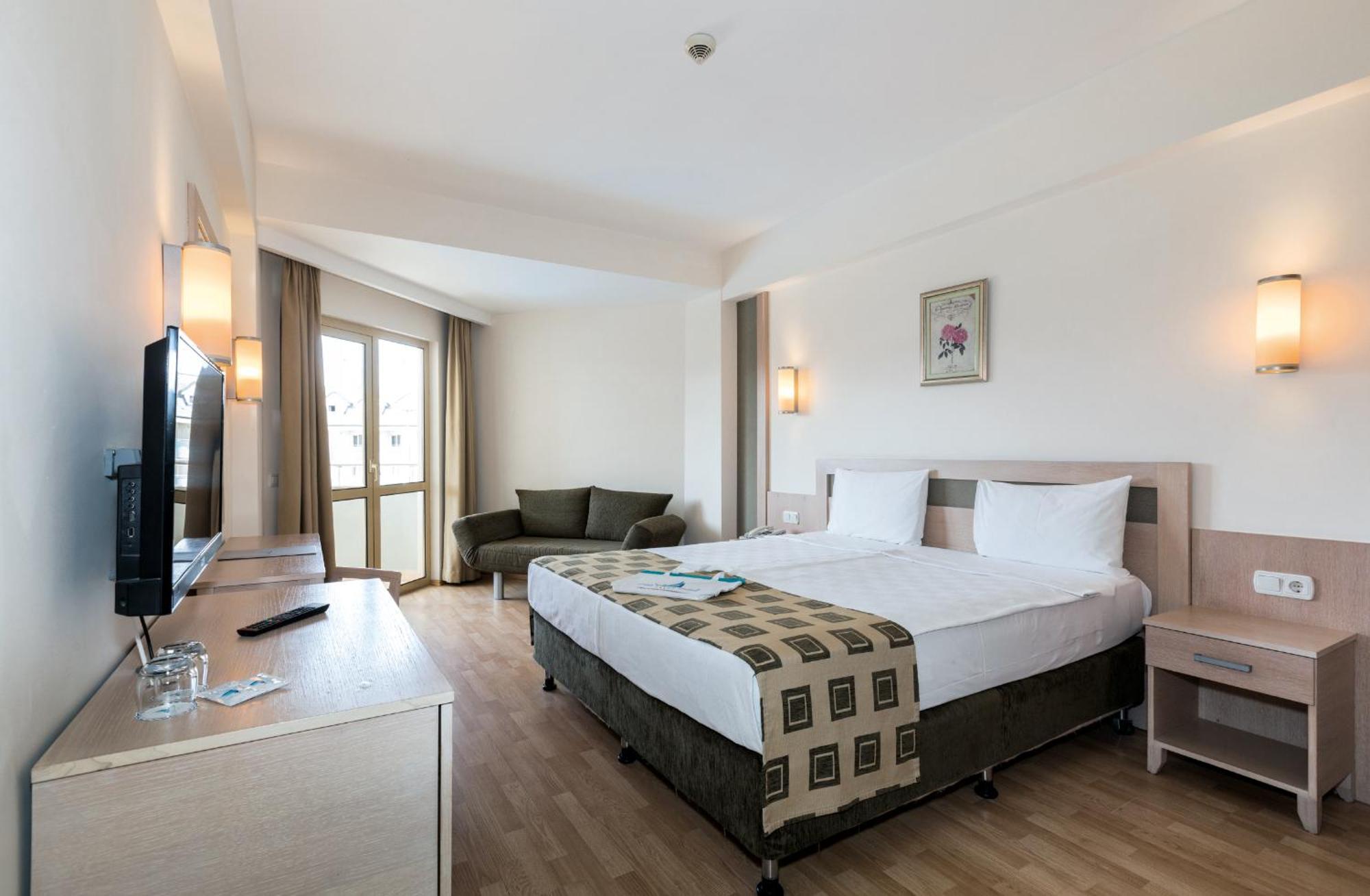 Side Breeze Hotel Анталия Екстериор снимка