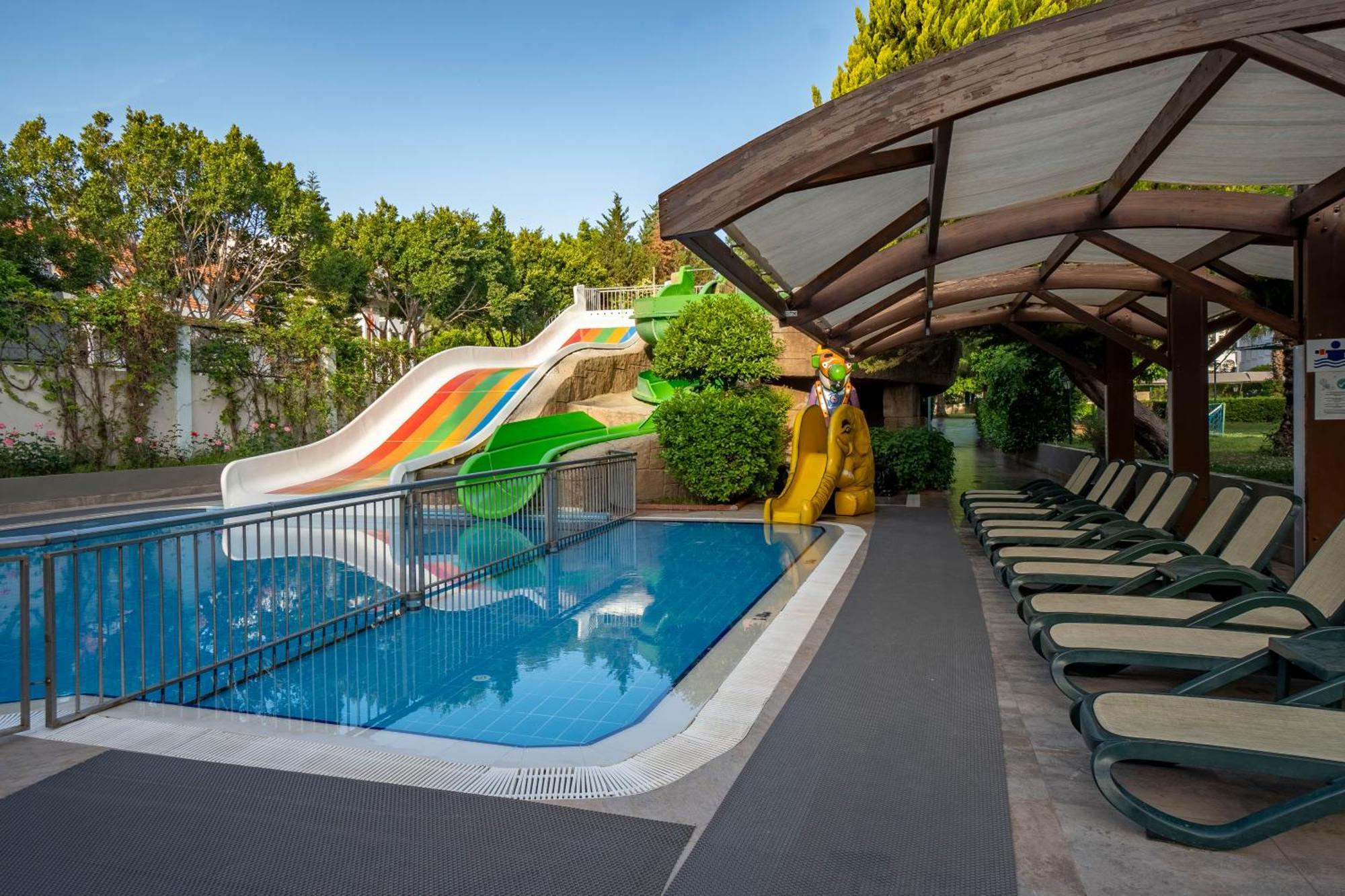 Side Breeze Hotel Анталия Екстериор снимка