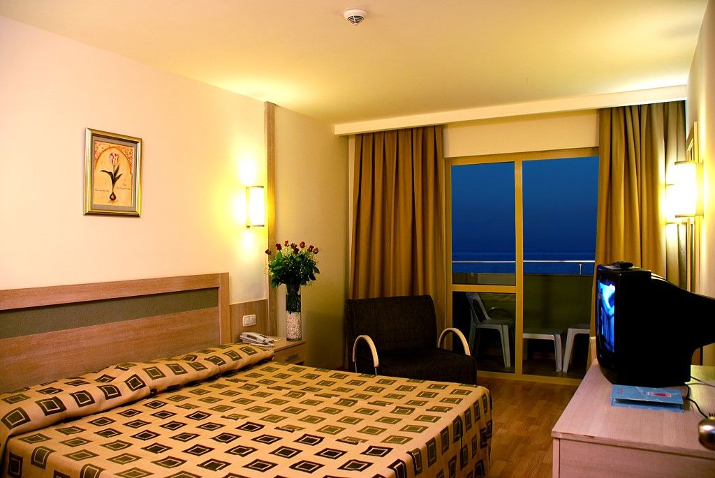 Side Breeze Hotel Анталия Екстериор снимка