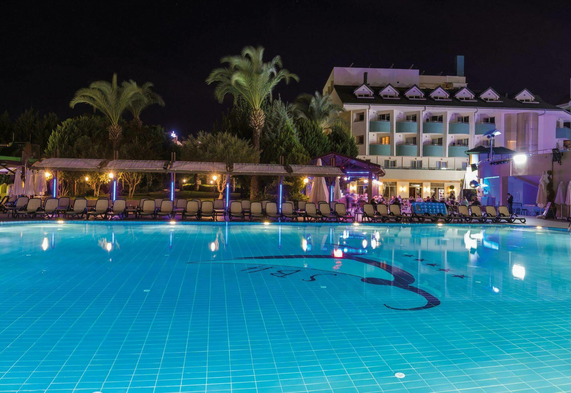 Side Breeze Hotel Анталия Екстериор снимка